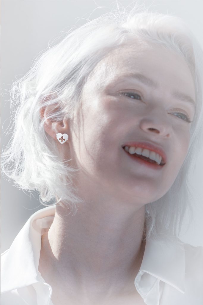 WAC-ANACARDIM-FIAT-LUX-IMACULATED-LITLLE-HEART-EARRINGS
